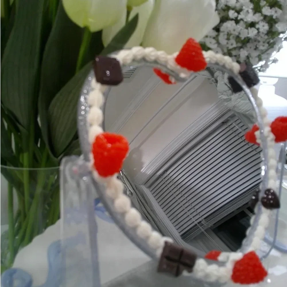 Magnifying Choclate Raspberry Mirror - Picture 2 of 4